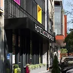 酒店 考斯摩博因特酒店 3*