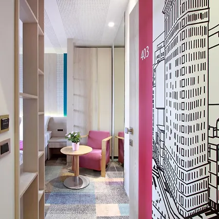 Hotel Cosmopolit 3*