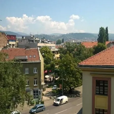 Hotel Cosmopolit 3*