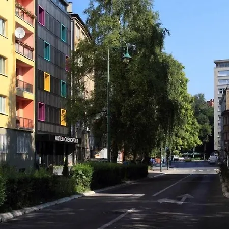 Cosmopolit Hotel
