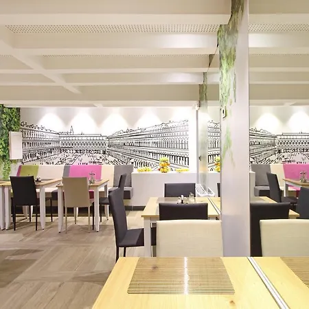 Cosmopolit Hotel