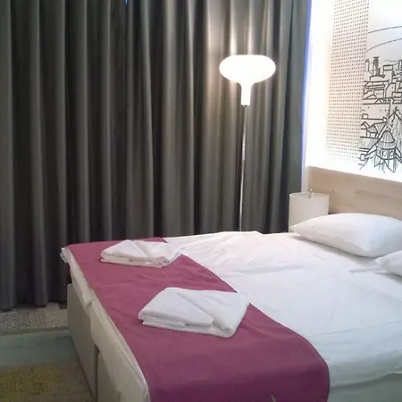 Hotel Cosmopolit 3*