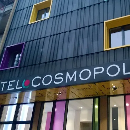 Ξενοδοχείο Cosmopolit 3*
