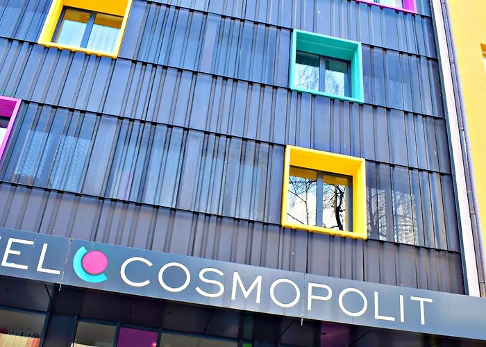 Cosmopolit Hotel 3*